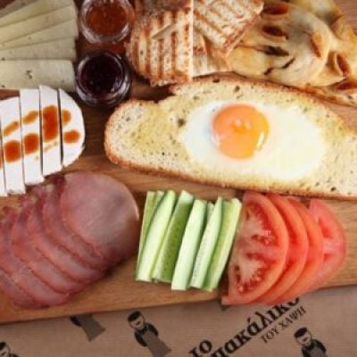 bakjaliko-hapsi-breakfast-1024x683